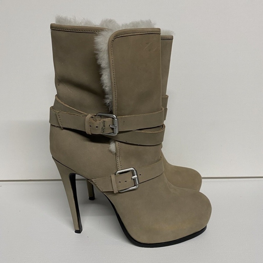 Pour La Victoire Taupe Grey “Lizzie” Suede Stiletto Boot Fur Trim -Size 10